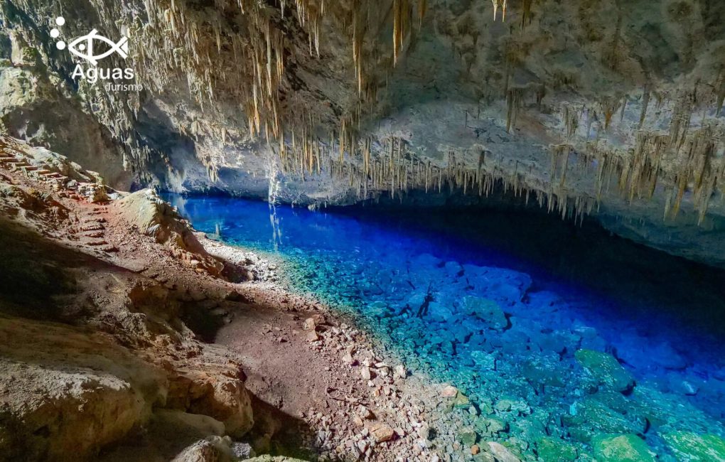 Gruta do Lago Azul 01