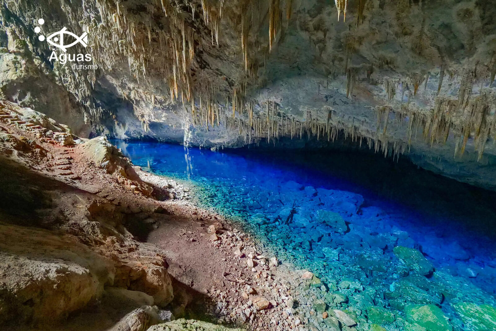 Gruta do Lago Azul 01